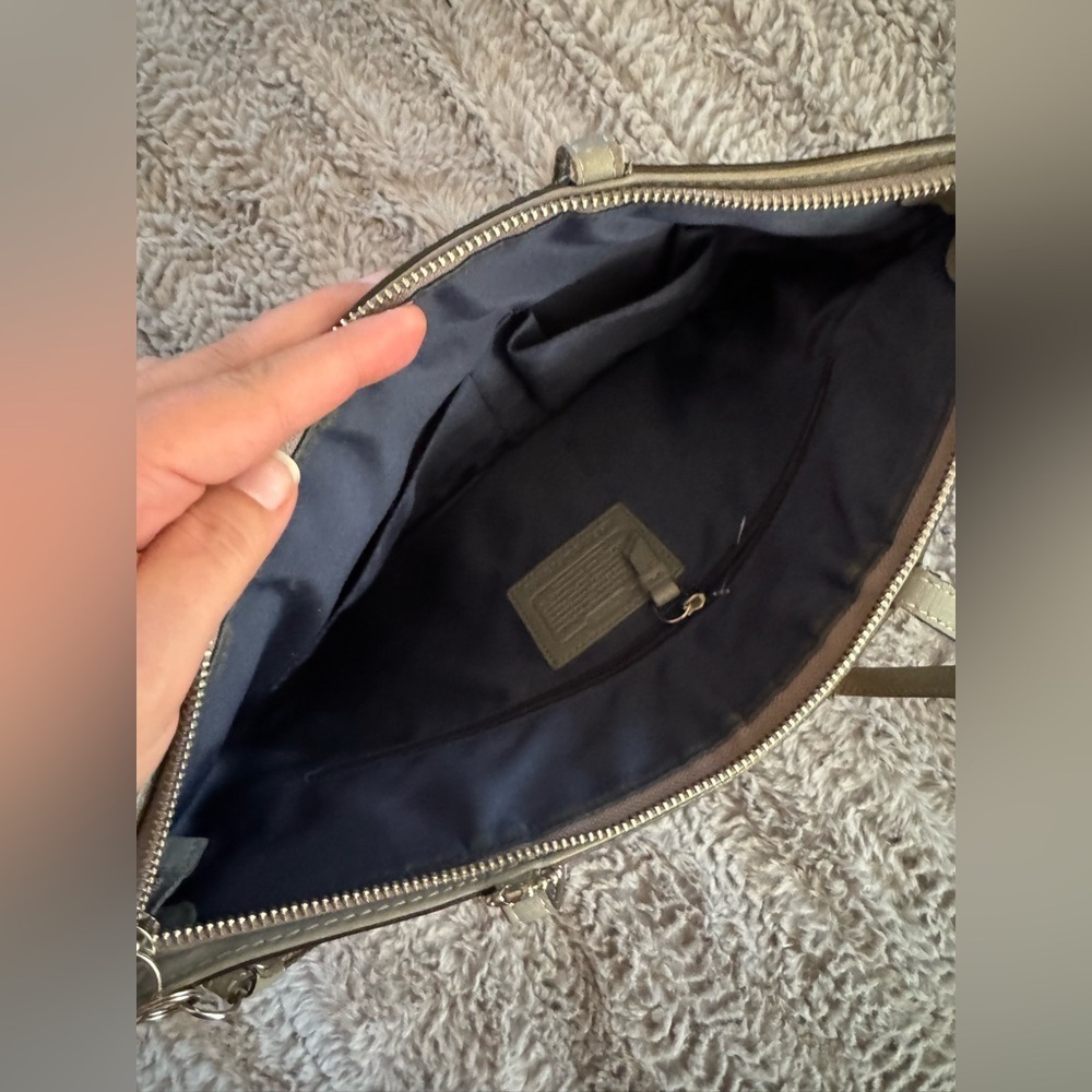 COACH Y2K Grey Leather Tote - Picture 5 of 15